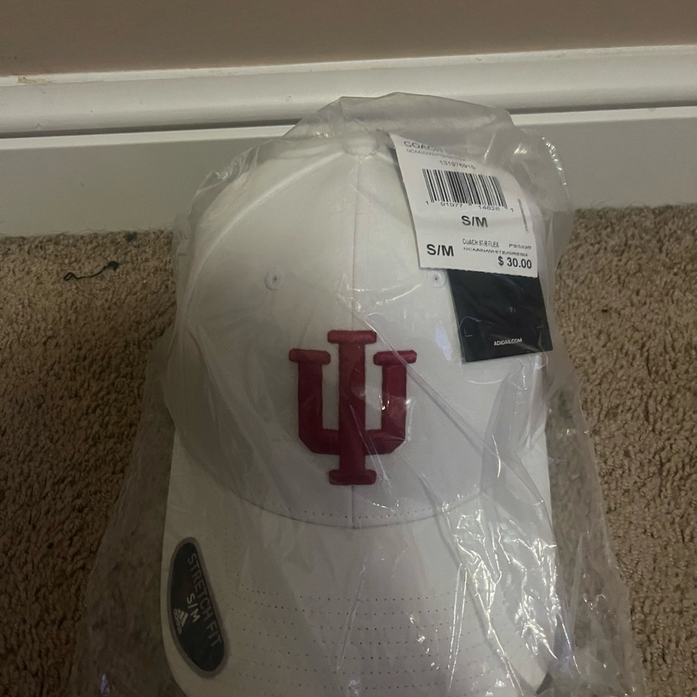 White university of Indiana Logo